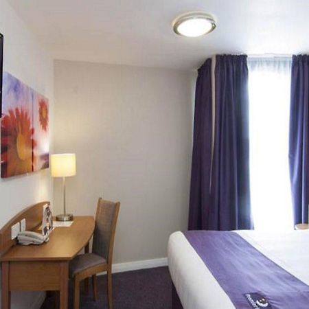 Premier Inn Southampton North Chilworth  Exterior foto