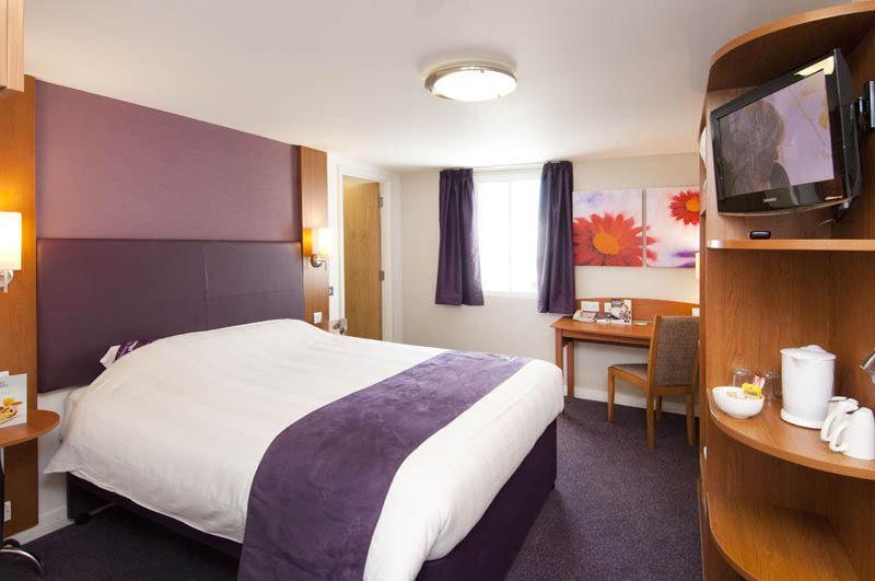 Premier Inn Southampton North Chilworth  Exterior foto