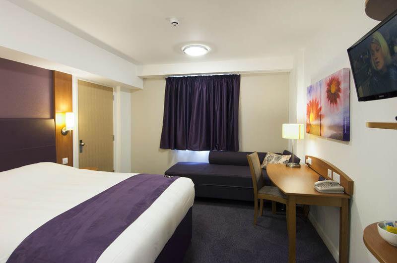 Premier Inn Southampton North Chilworth  Exterior foto